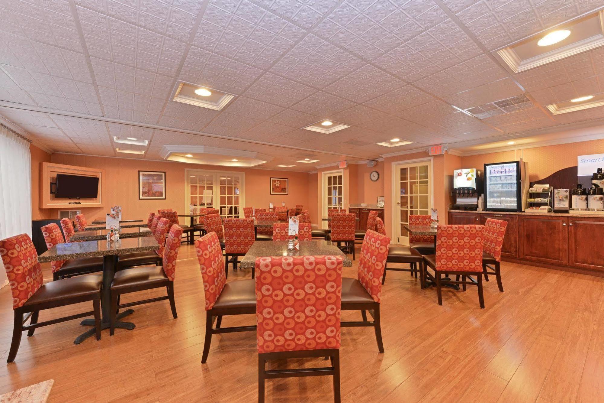Holiday Inn Express Harrisburg Sw - Mechanicsburg By Ihg Dış mekan fotoğraf