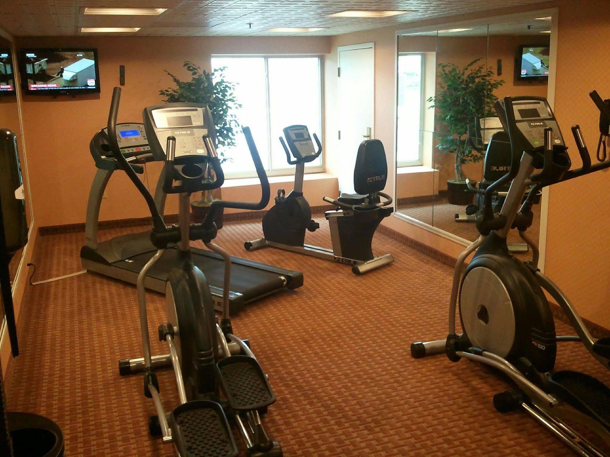 Holiday Inn Express Harrisburg Sw - Mechanicsburg By Ihg Dış mekan fotoğraf
